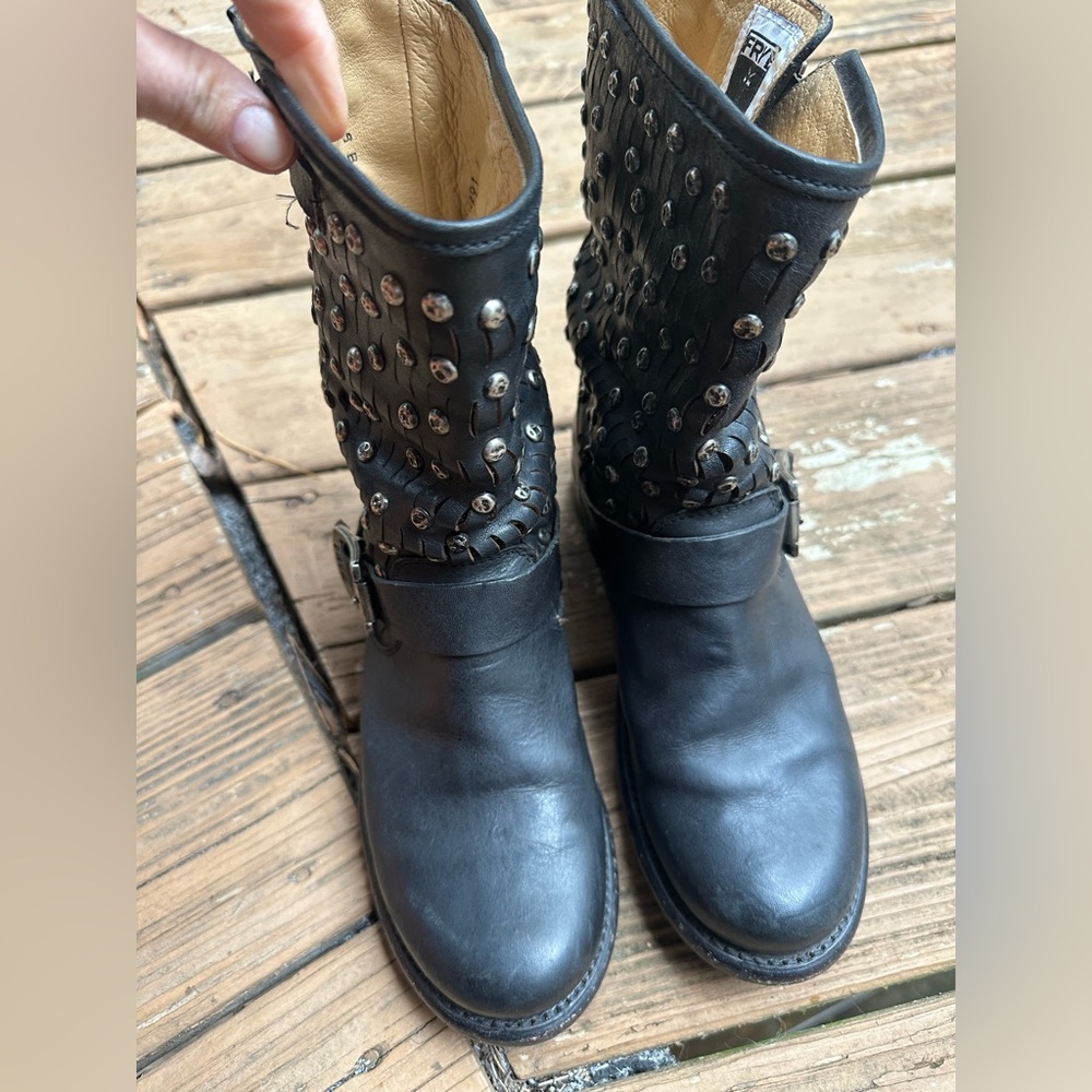 Frye Jena studded motorcycle boot size 6